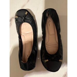 Be Too Black Leather Bow Ballet Flats Women's Size 6.5 M
